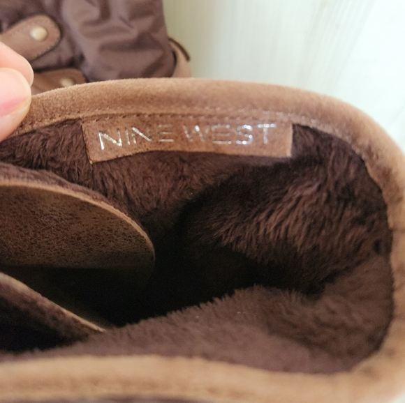 Nine West boots - Picture 3 of 8